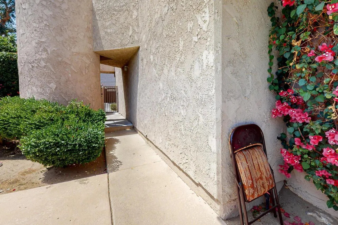 Caballeros Condo Palm Springs Apartment
