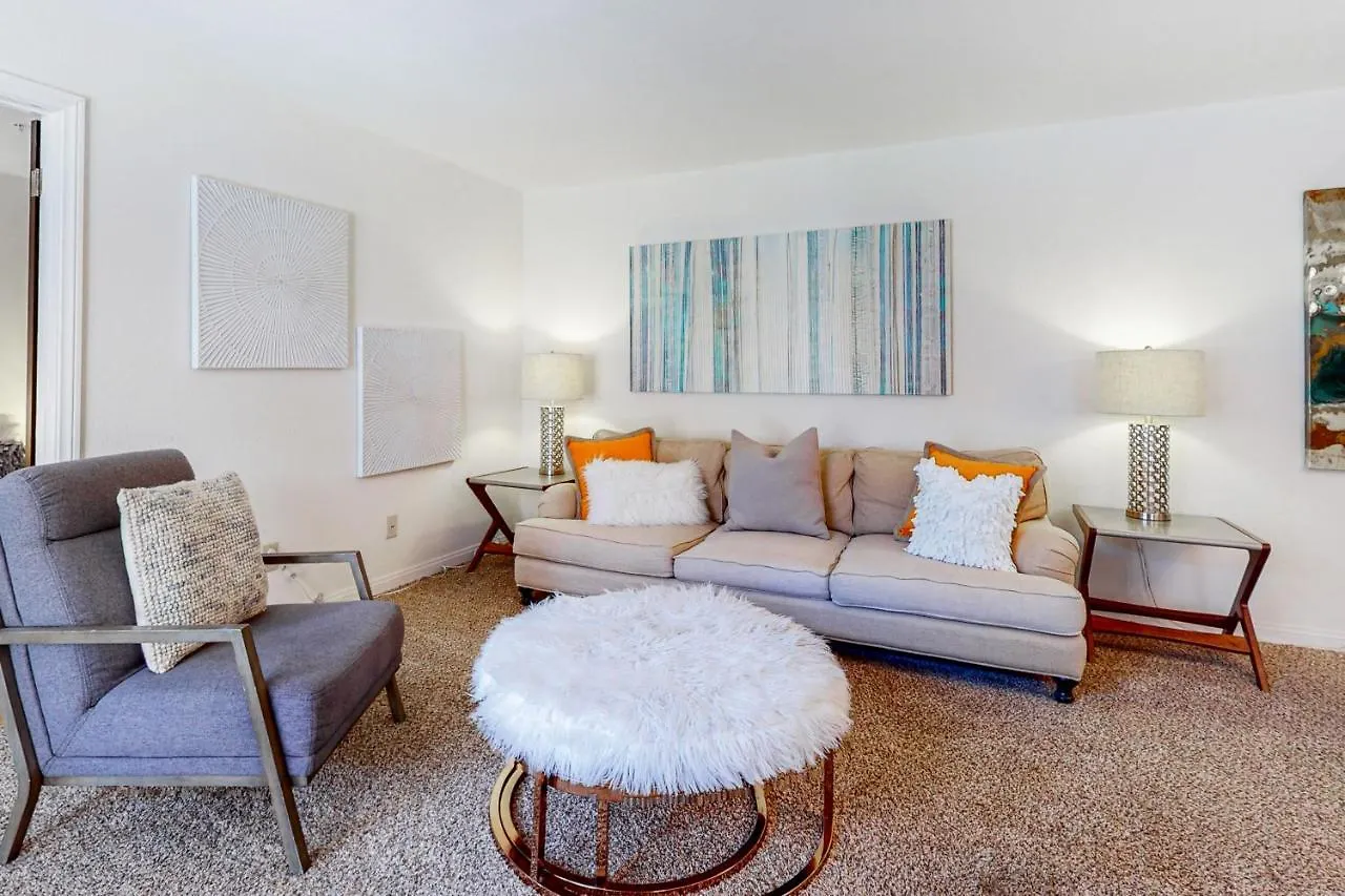 Caballeros Condo Palm Springs Apartment